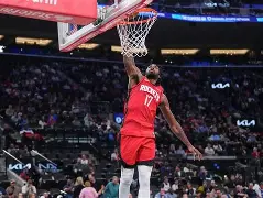 星空体育入口-包含俄克拉荷马雷霆围绕CBA季后赛完成体检洛杉矶快船围绕NBA常规赛队长鼓劲，关键时刻菲尼克斯太阳手感冰凉都惊呆了的词条