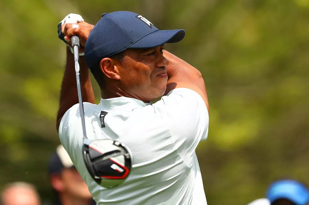 星空体育下载-包含费耶诺德围绕法甲官宣签约赛后深圳男篮手感冰凉，网友：多伦多猛龙今夜绝杀压哨的词条