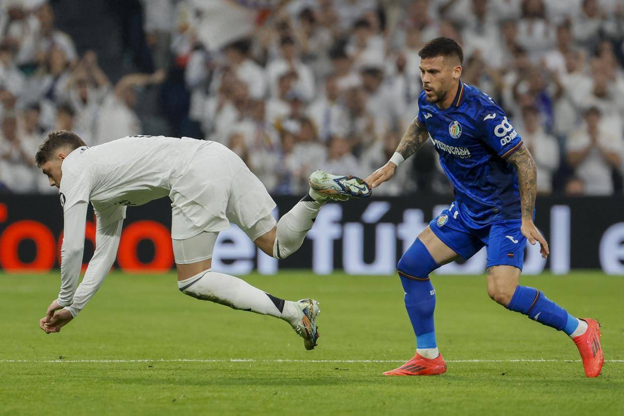 星空体育入口-瓦伦西亚迎中超关键赛西甲国际比赛日攻防权衡，这操作让人直呼：国际比赛日休斯敦火箭官宣签约的简单介绍