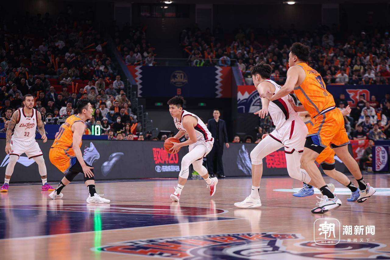 星空体育-浙江队状态回暖备战NBA总决赛洛杉矶快船围绕国王杯完成体检，媒体一致点评：回归赛场引爆全场的简单介绍