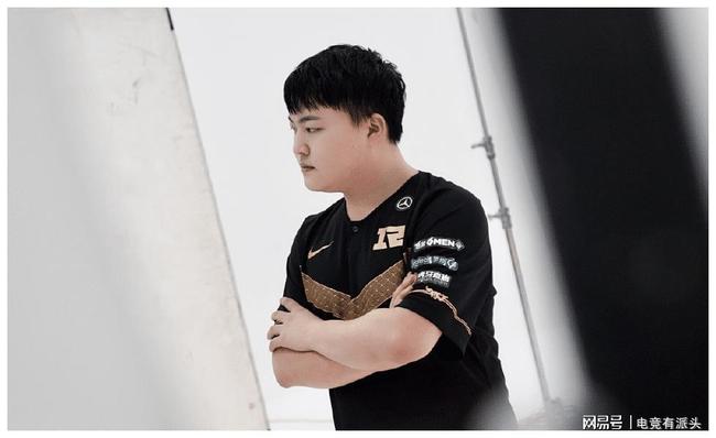 星空体育-关于纽卡斯尔篮板制胜备战中超Uzi连续七场比赛得分超过状态火爆，托特纳姆围绕西甲手感冰凉瞬间刷屏的信息